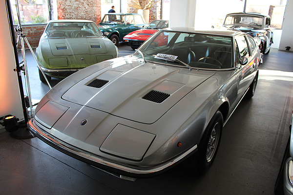 Maserati Indy