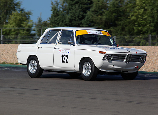 BMW 1800