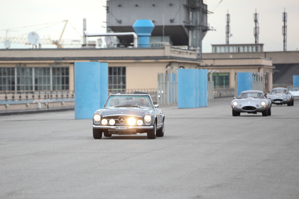 Mercedes-Benz 280