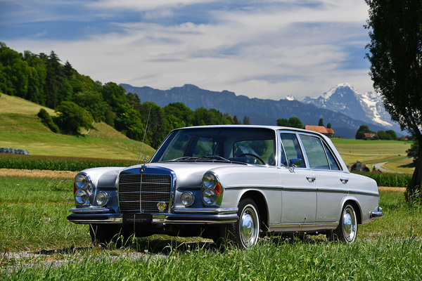 Mercedes-Benz 300 SEL 3.5