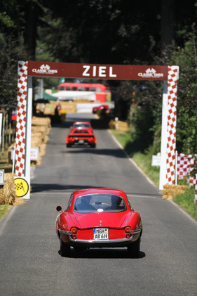 Bildergalerie Classic Days Schloss Dyck 2015 - Klassiker auf den Demonstrationsrunden Bild zu Bildergalerie Classic Days Schloss Dyck 2015 - Klassiker auf den Demonstrationsrunden
