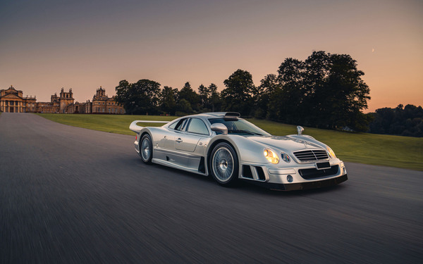 Mercedes-Benz CLK GTR