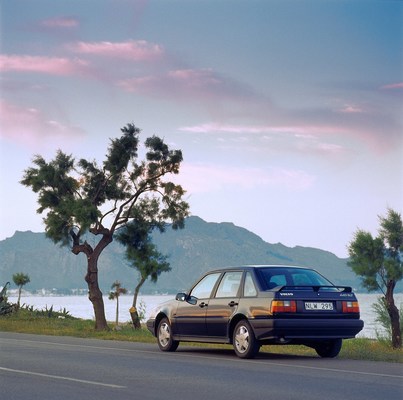 Volvo 440