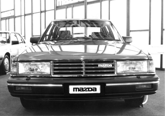 Mazda 929