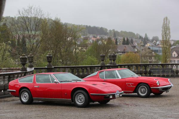 Maserati Indy 4200