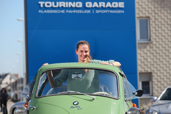 Bild 10 Jahre führt Katrin Rau nun die Touring Garage in Eigenregie