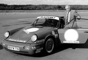 Bild: 1989: Herbert Linge mit dem Porsche Carrera 2 Cup