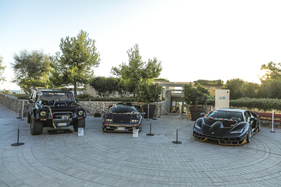 2. Concours d’Élégance “Lamborghini und Design” - Die Gewinner, Centenario Prototyp (2016), Diablo SV (1999), LM002 (1987)