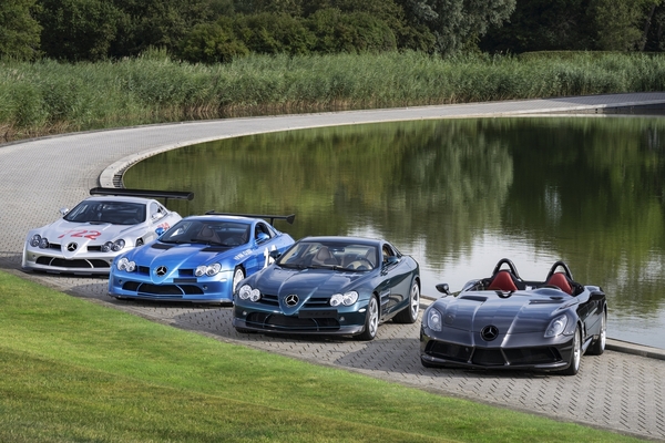 20 Jahre Mercedes-Benz SLR McLaren – Vier Exemplare (ein SLR Stirling Moss, ein SLR von MSO, ein SLR HDK und der SLR-722-GT-Prototyp) wurden im McLaren Technology Centre ausgestellt