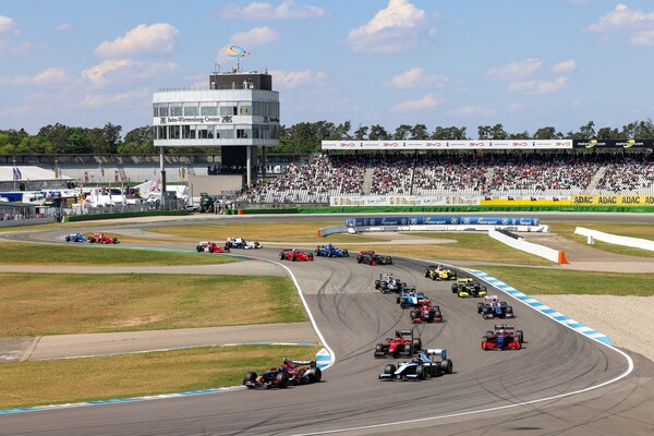 Bild: 21. ADAC Hockenheim Historic 2026 – Boss GP im Rausch der Geschwindigkeit