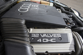 290 PS aus 4,2 Litern Hubraum – Audi S6 quattro (1996)