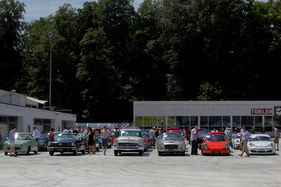 59 Fahrzeuge kamen unter den Hammer - Versteigerung Oldtimer Galerie auf dem Dolder am 16. Juni 2018 59 Fahrzeuge kamen unter den Hammer - Versteigerung Oldtimer Galerie auf dem Dolder am 16. Juni 2018