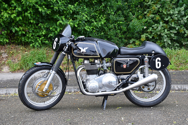 Bild: A.J.S.-Matchless Model 31 650 (1962) - als Lot 123 angeboten an der Versteigerung der Oldtimer Galerie in Toffen am 26. März 2022