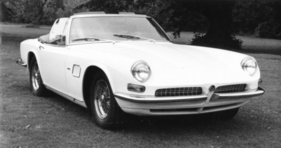 Chassisnummer CFX 15 ist eines von nur sechs linksgelenkten Cabrios