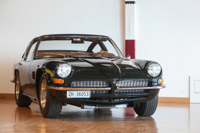 AC 428 Coupé (1969) - Design von Pietro Frua, Motor von Ford - ein Hybrid in der vom Jensen-Club organisierten "Ausstellung" - Albisgütli Classic Cars & Bikes August 2022
