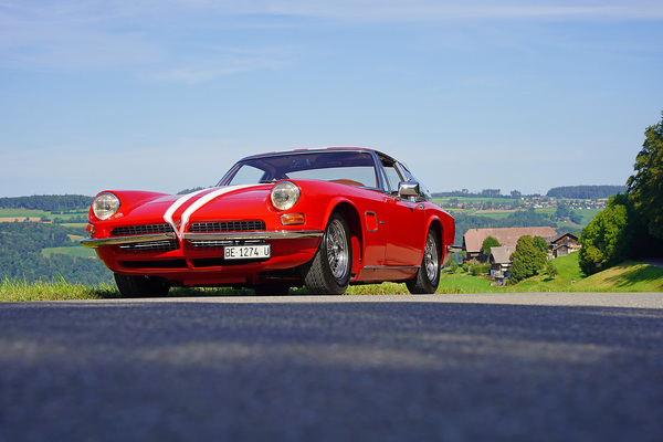 Bild: AC 428 Frua Fastback (1969) - als Lot 145 an der "Gstaad Classic Car Auction" der Oldtimer Galerie Toffen am 29 Dezember 2023