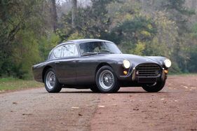 AC Aceca moteur Ford V8 260 (1955) - als Lot 018 angeboten an der Artcurial Rétromobile Paris Versteigerung am 2. Februar 2024