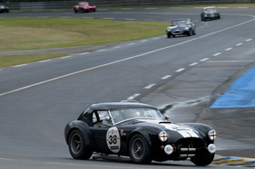 AC Cobra (1964) - im Plateau 4 (1962-1965) an der Le Mans Classic 2012