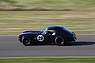 AC Cobra (1965) - im Feld des Shelby Cup am Goodwood Revival 2012 (© Bruno von Rotz, 2012) AC Cobra (1965) - im Feld des Shelby Cup am Goodwood Revival 2012 (© Bruno von Rotz, 2012)