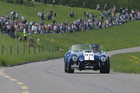 AC Cobra 427 SC Contemporary (1965) - im Feld der Sport- und Rennwagen aus der Nachkriegszeit am GP Mutschellen 2012 (1965)
