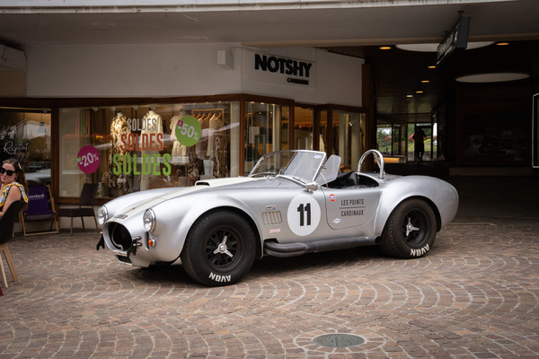 Bild: AC Cobra am Concours Eclectica