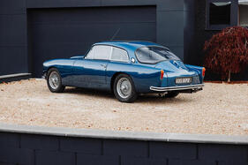 AC Greyhound (1961) - das hintere Nummerschild ruht unter Glas