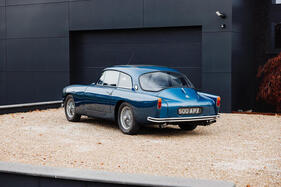 AC Greyhound (1961) - der Kofferraumdeckel öffnet nach unten