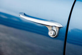 AC Greyhound (1961) - richtige Türgriffe