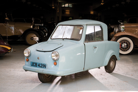 AC Invacar (1975) - als Lot 134 an der RM Auction Hershey vom 9./10. Oktober 2014