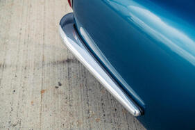 AC MA-200 (1963) – Weit herumgezogene hintere Stossfänger