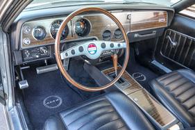 AMC AMX 390 (1970) - mit Zweispeichen-Sportlenkrad