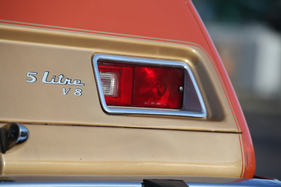 AMC Gremlin X (1976) - Fünfliter-V8 - klar beschriftet