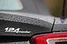 Abarth 124 Spider (2016) - verchromte Typenbezeichnung (© Daniel Reinhard, 2016) Abarth 124 Spider (2016) - verchromte Typenbezeichnung (© Daniel Reinhard, 2016)