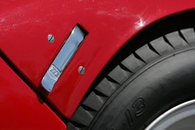 Abarth 1300 OT (1966) - Schnellverschluss für die Klappe vorne