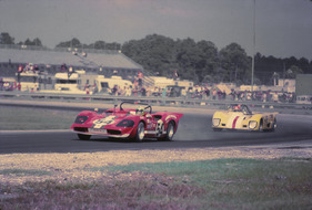 Abarth 2000 SP (1972) beim 6 Stunden Rennen von Daytona 1972 - Mit einem Rückstand von 72 Runden zum Sieger mussten sie wegen Motorschaden aufgeben