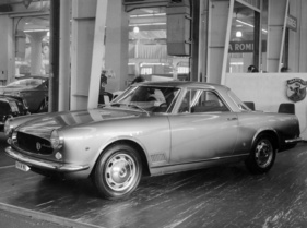 Abarth 220 Ellena - elegantes Coupé am Abarth-Stand des Genfer Salons von 1961