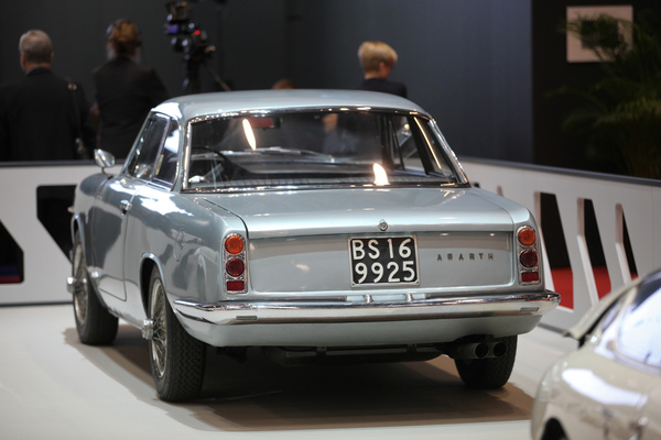 Abarth 2400 Coupé Allemano (1965) - Abarth-Sonderschau - Genfer Automobilsalon 2019