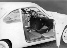 Abarth 850 (1959) - Komfortables Interieur der Michelotti-Kreation