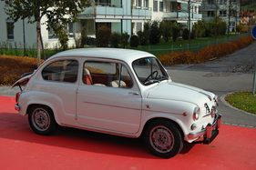 Abarth-Fiat 850 TC (1962) - angeboten an der Versteigerung der Oldtimer Galerie anlässlich der Dolder Classics am 7. Juni 2014 Abarth-Fiat 850 TC (1962) - angeboten an der Versteigerung der Oldtimer Galerie anlässlich der Dolder Classics am 7. Juni 2014