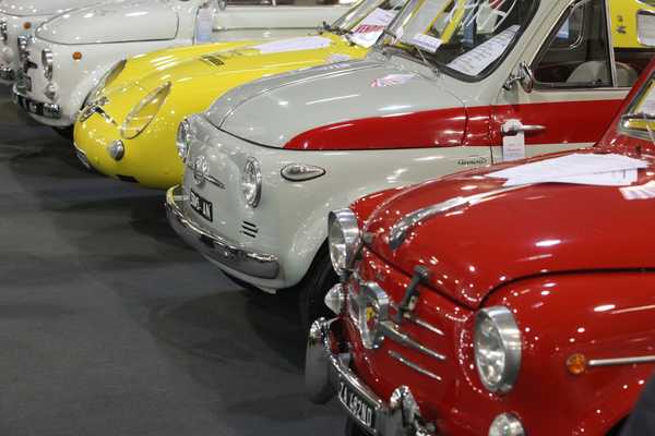 Bild: Abarth-Vielfalt in Rot, Grau und Gelb - Auto e Moto d'Epoca in Padua 2018