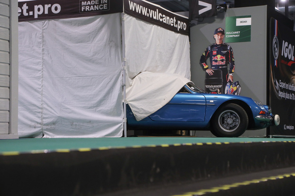 Abendruhe für die Alpine A110 - Rétromobile Paris 2024