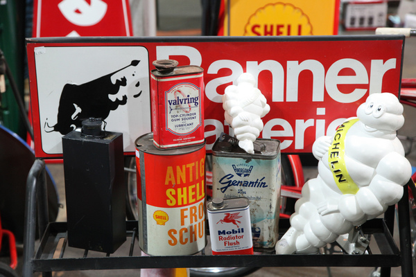 Accessoires für die Oldtimer-Garage - Oldtimermesse St. Gallen 2018