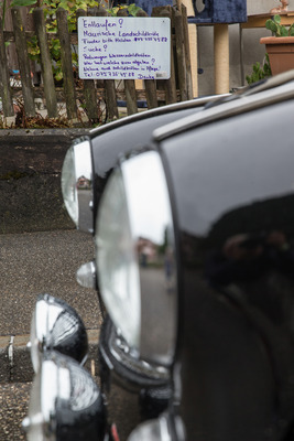 Ach ja, wäre einem Teilnehmer eine Schildkröte über den Weg, besser über die Rennstrecke gelaufen, dann gab es hier die Telefonnummer wo sie abgegeben werden konnte.