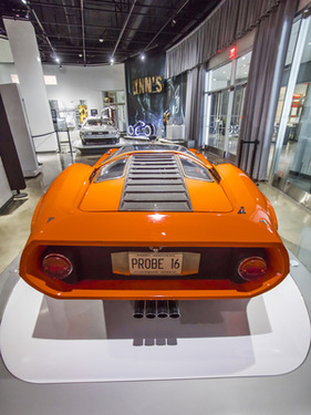 Adams Brothers m-505 Probe 16 (1969) - Die runden Heckleuten erinnern an andere Sportwagen aus dieser Zeit
