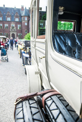Adler 18/35 (1906) - bei der Besammlung und Abfahrt der Kronprinz Wilhelm Rasanz Fahrt in Schloss Krickenbeck