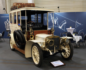 Adler 18/35 (1906) - mit Winter- (ausgestellt) und Sommer-Karrosserie ausrüstbar - gesehen beim Allg. Schauferl-Club (Techno Classica 2013)