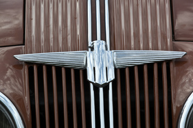 Logo der Firma Adler von Walter Gropius