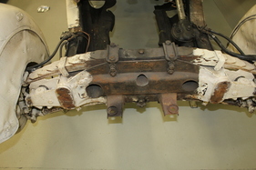 Adler Diplomat Geländesport (1935) - In diesem erstaunlichen Erhaltungszustand präsentierte sich die Vorderachse nach dem Entfernen der Karosserie