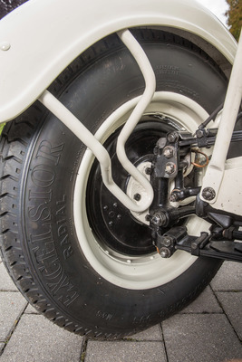 Adler Diplomat Geländesport (1935) - Vorderradaufhängung mit Kotflügelhalterung