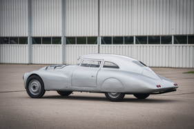 Adler Trumpf Rennlimousine (1938) - relativ kleine Fensterflächen